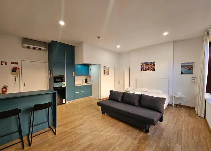 Bonsai Apartment 6